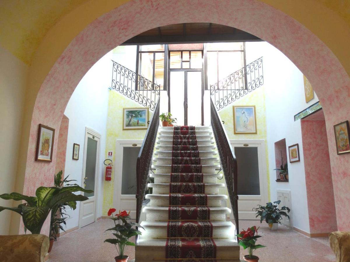 ג'ראצ'ה Hotel San Giuseppe מראה חיצוני תמונה