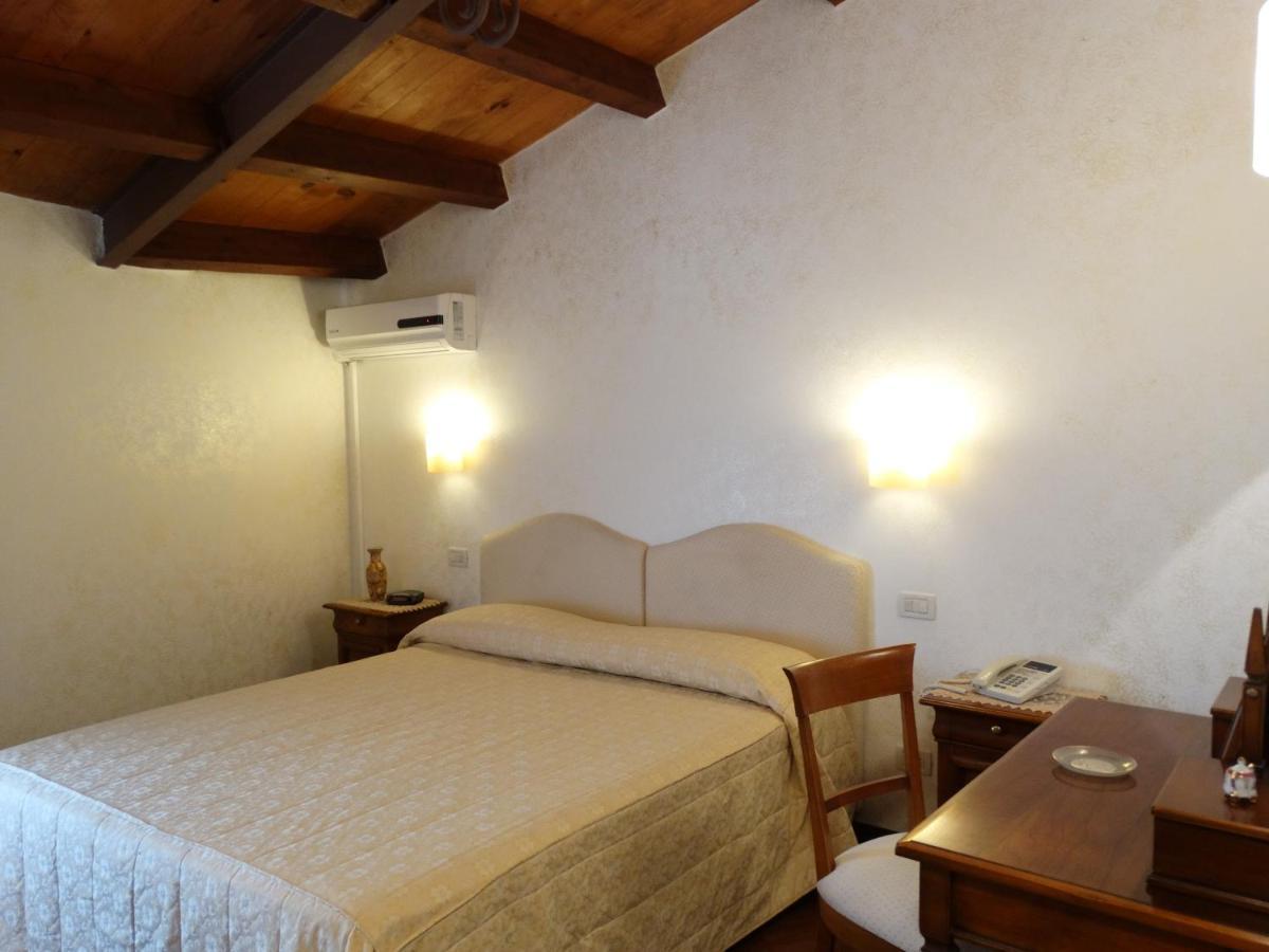 ג'ראצ'ה Hotel San Giuseppe מראה חיצוני תמונה